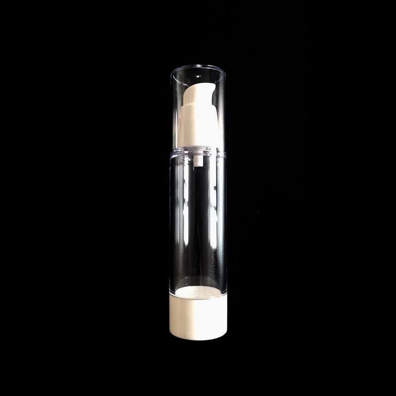 هل نظام مضخة Lancel Airless Bottly مناسب لمنتجات الجلد الحساسة؟